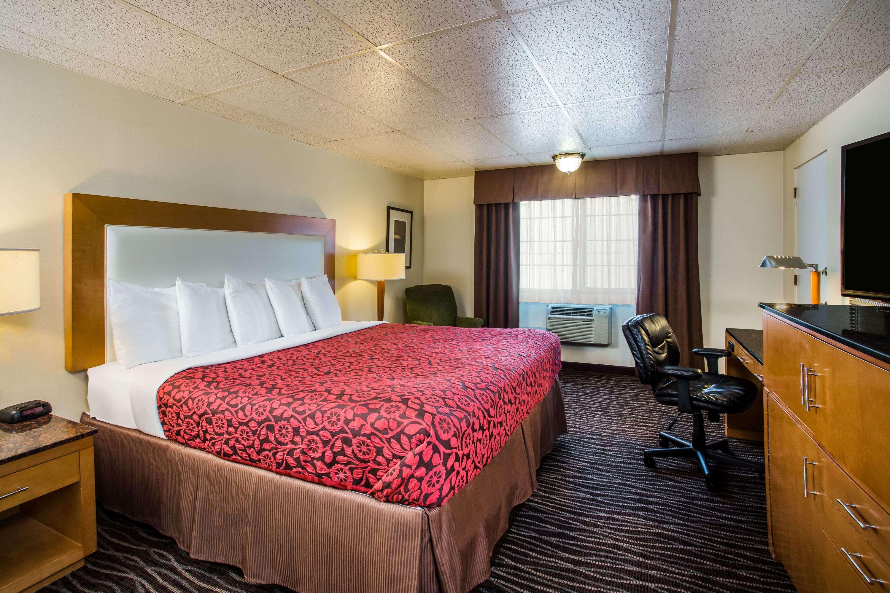 Days Inn By Wyndham Yakima Buitenkant foto