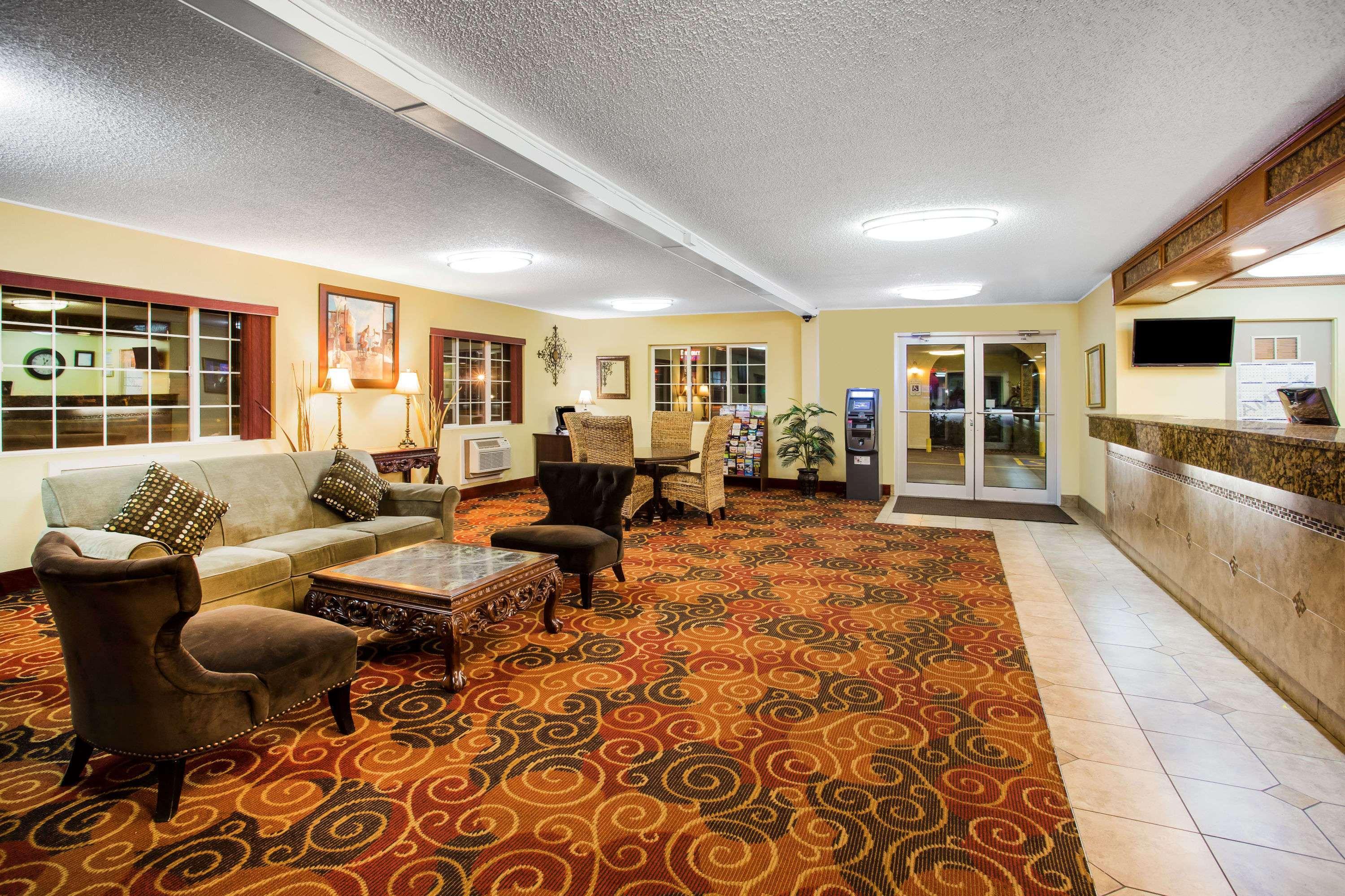 Days Inn By Wyndham Yakima Buitenkant foto