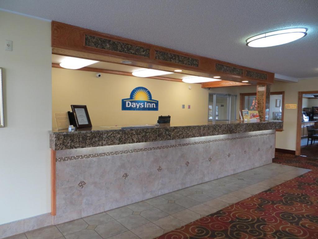 Days Inn By Wyndham Yakima Buitenkant foto